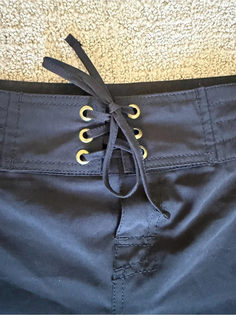 La Blanca Black Lace-Up Bermuda Swim Shorts - SIZE 10 - Picture 4 of 8